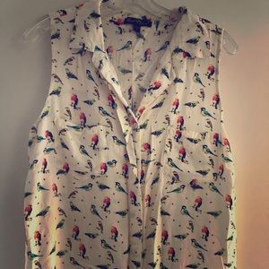 🍾sale! Button up tank top with shirt pockets